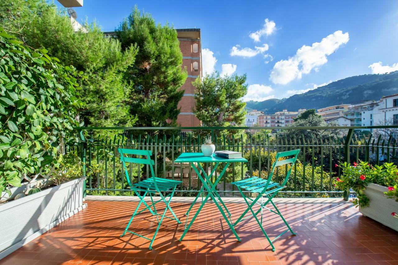 Casa Evelina Sorrento Bed and Breakfast Εξωτερικό φωτογραφία